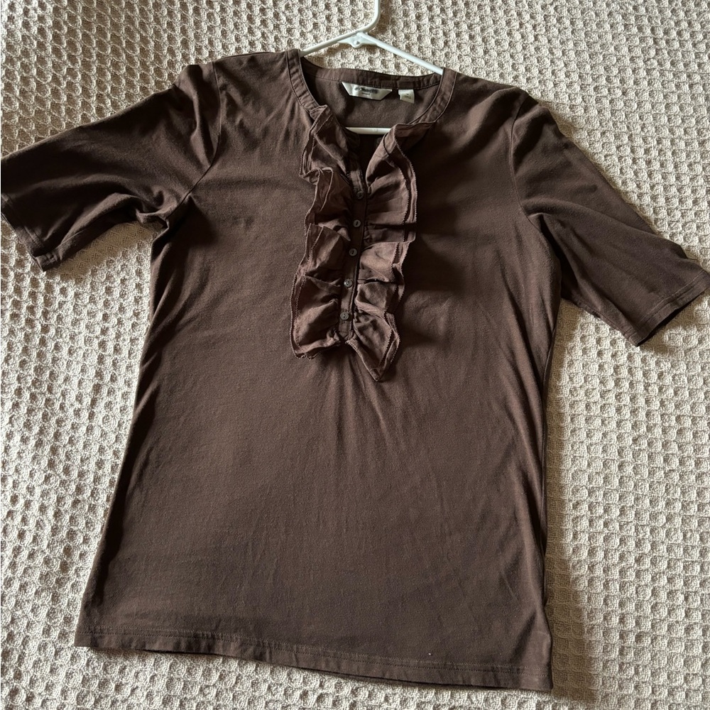 Liz Claiborne brown ruffle size medium shirt